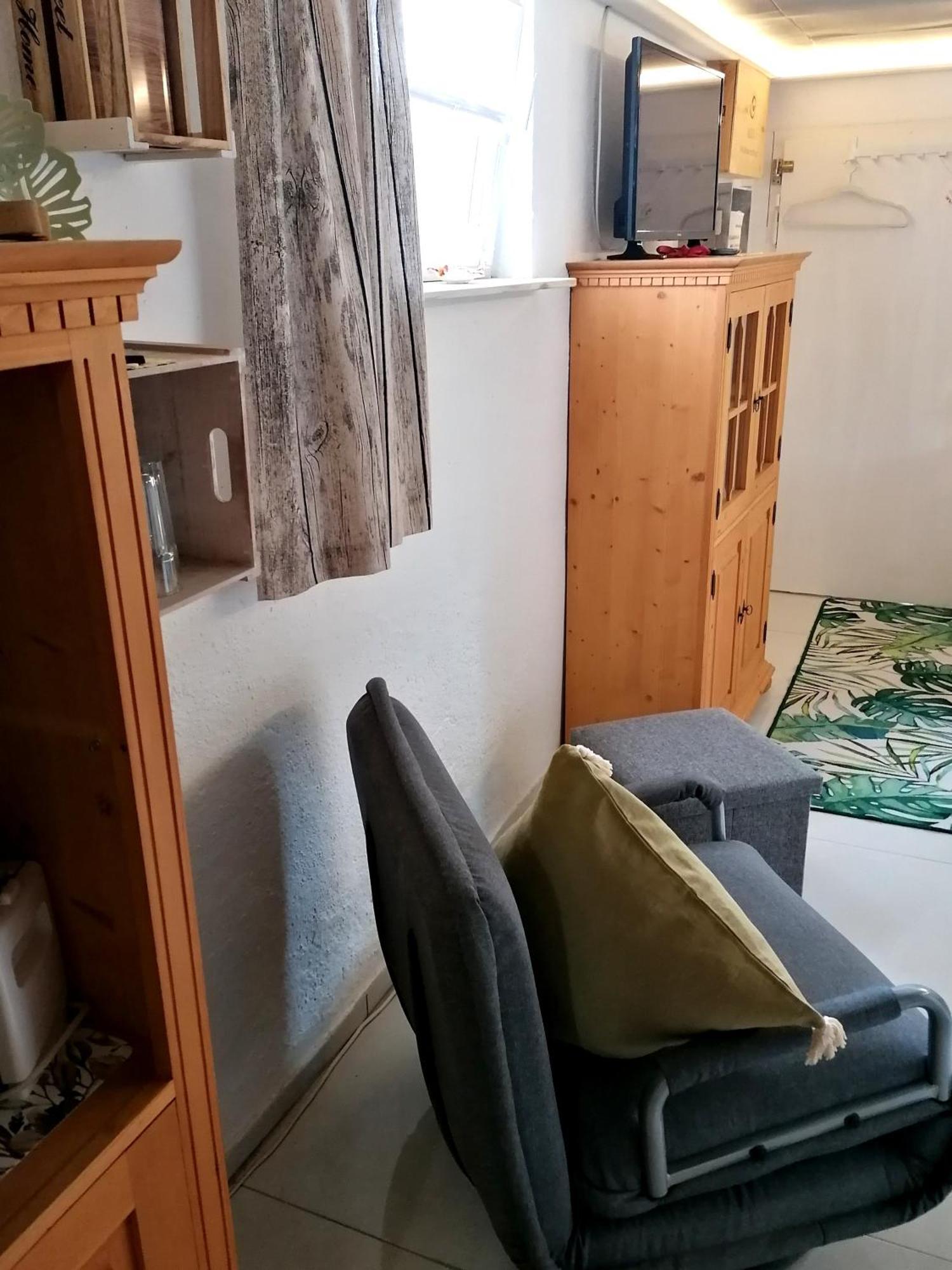 Kleines Studio Im Eichenwaeldchen, 1 Zimmer Kueche Bad Friedrichsgrun Екстер'єр фото